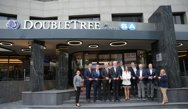 DoubleTree by Hilton İstanbul Maçka konaklama alternatifi sunuyor
