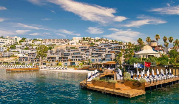 The Norm, Bodrum’da lüksün ve gastronominin yeni adresi kapılarını açı